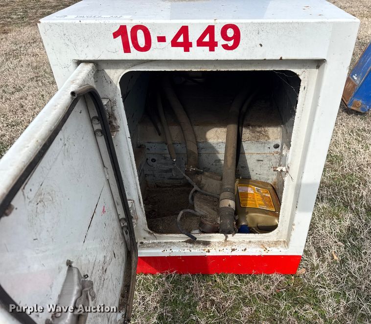 image for item DQ4287 Miller Industries wrecker bed