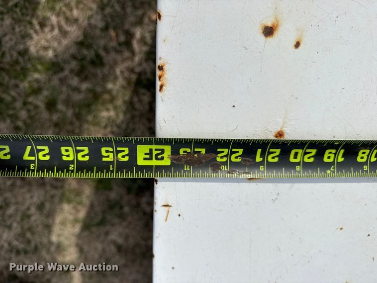 image for item DQ4287 Miller Industries wrecker bed