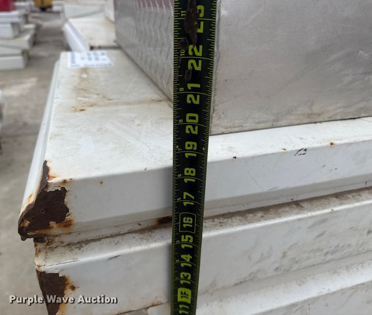 image for item DQ4293 (6) toolboxes