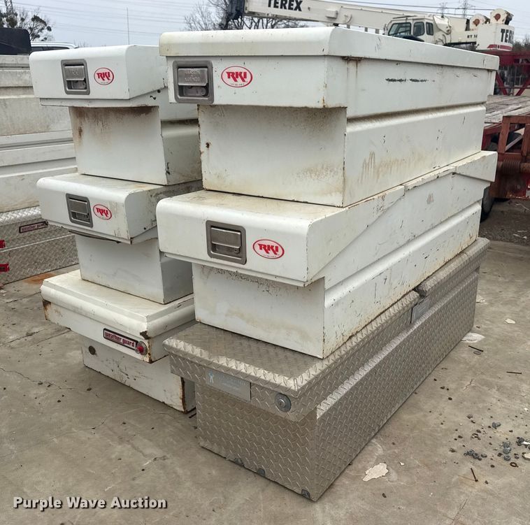 image for item DQ4294 (6) toolboxes