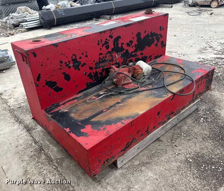 image for item DQ4296 Fuel tank