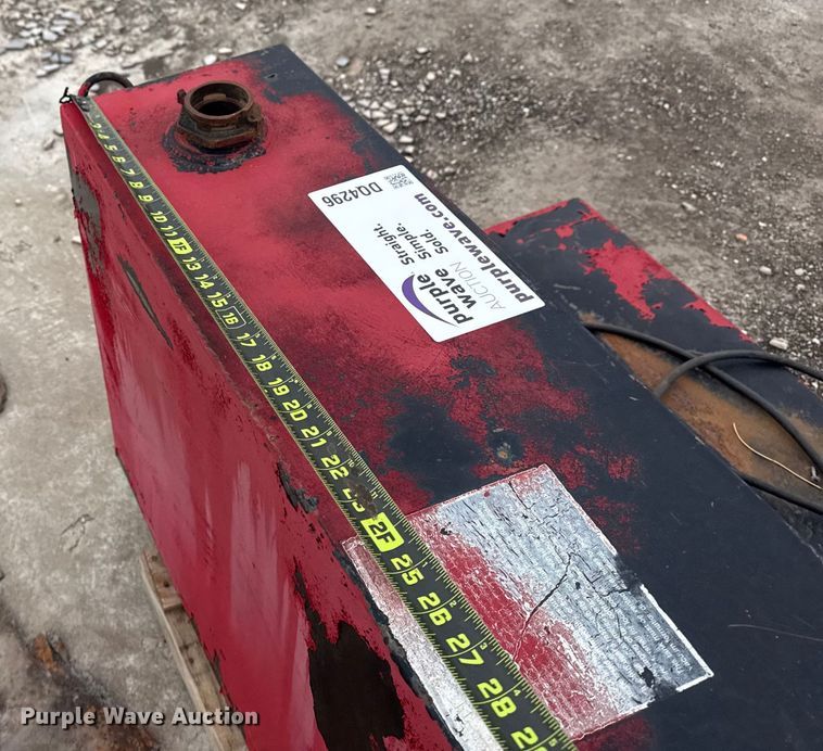 image for item DQ4296 Fuel tank
