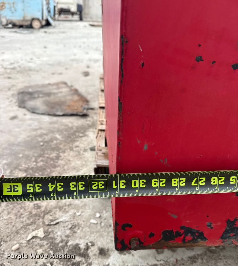 image for item DQ4296 Fuel tank