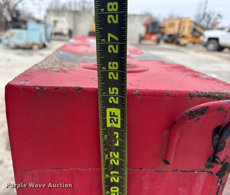 image for item DQ4296 Fuel tank