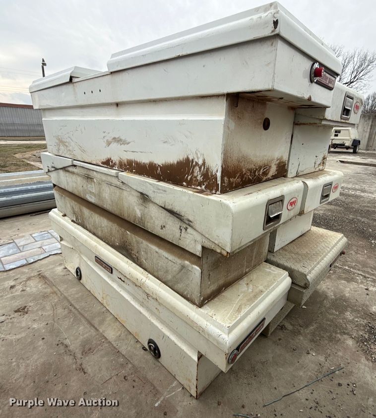 image for item DQ4297 (6) toolboxes