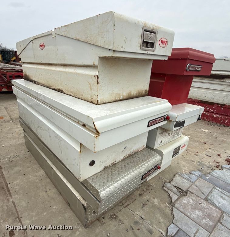 image for item DQ4298 (6) toolboxes