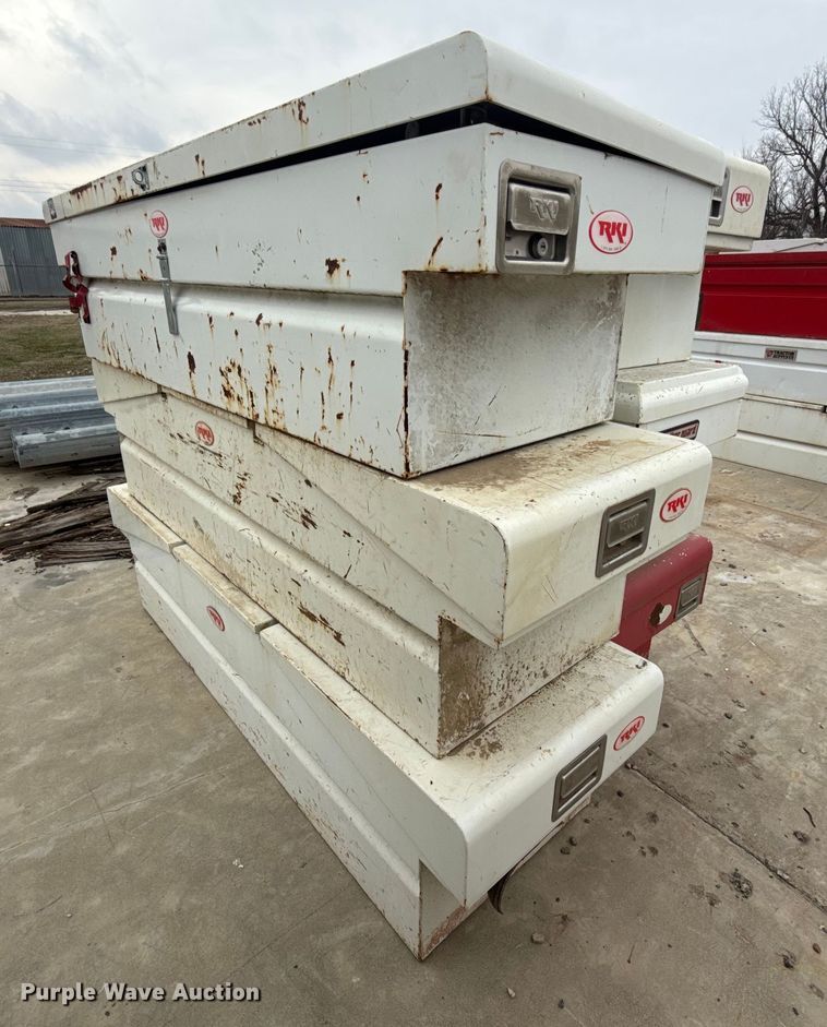 image for item DQ4299 (6) toolboxes