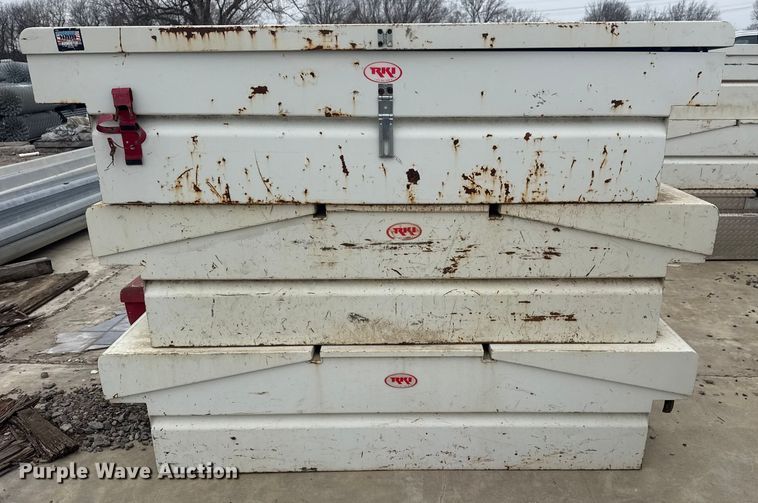 image for item DQ4299 (6) toolboxes