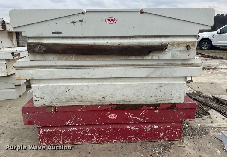 image for item DQ4299 (6) toolboxes