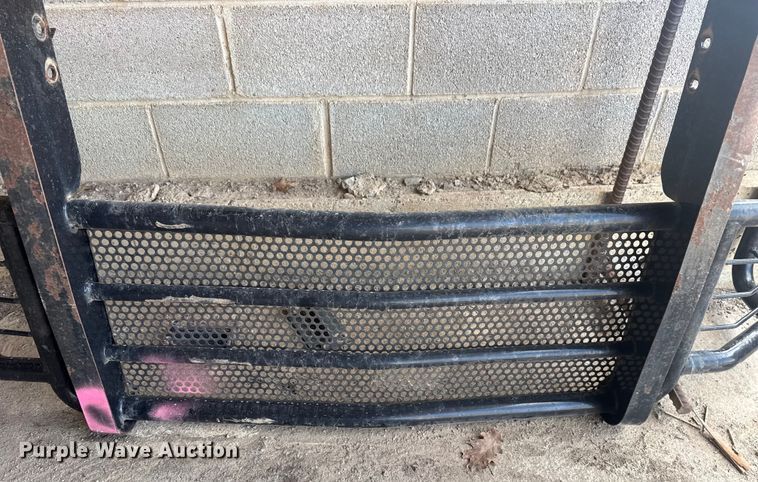 image for item DQ4300 Grill guard