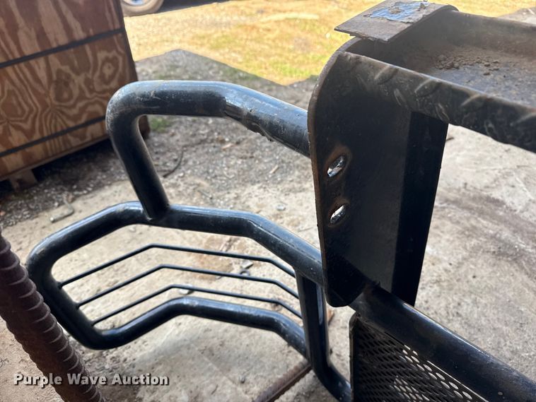 image for item DQ4300 Grill guard