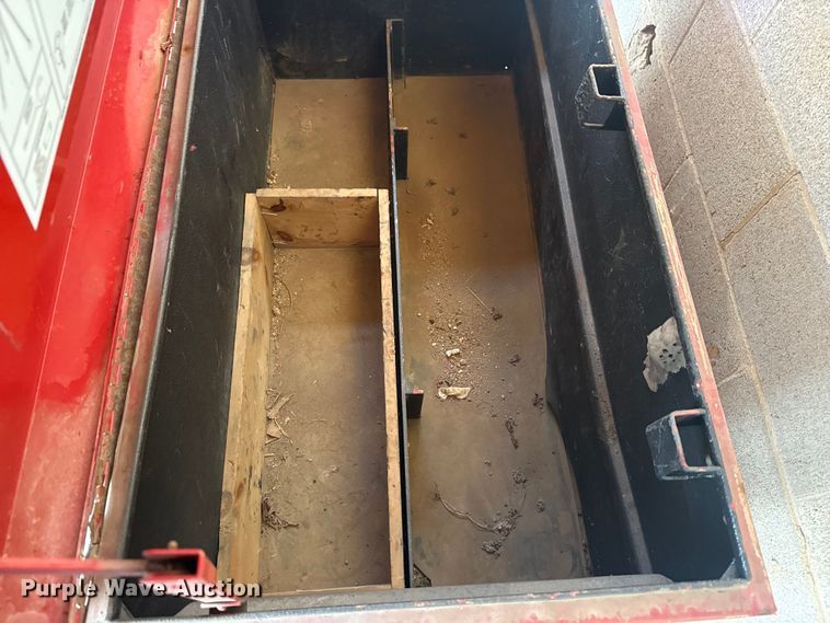 image for item DQ4310 (2) job boxes