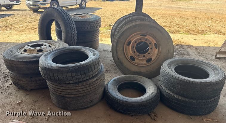 image for item DQ4314 Tires and wheels