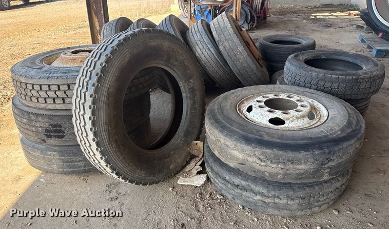 image for item DQ4314 Tires and wheels