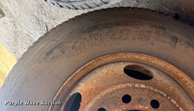 image for item DQ4314 Tires and wheels