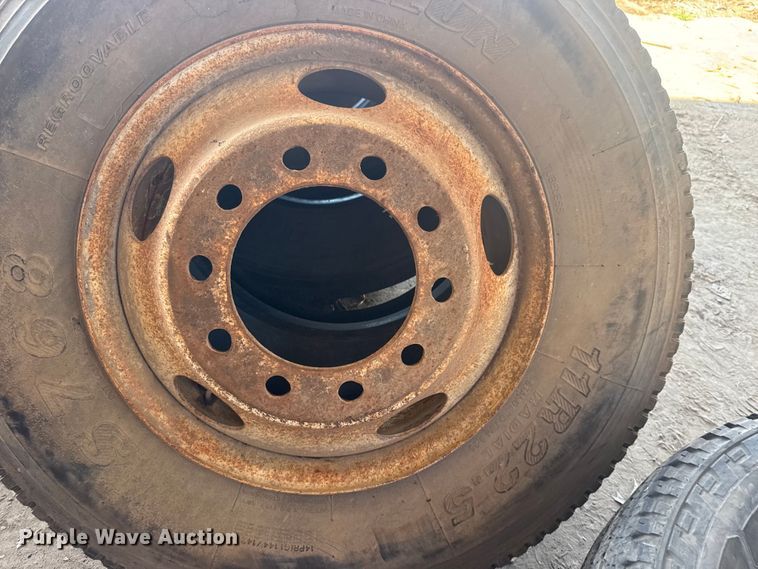 image for item DQ4314 Tires and wheels