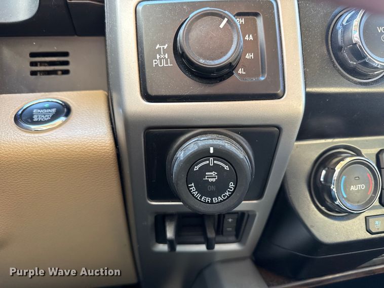 image for item DQ4326 2020 Ford F150 Crew Cab pickup truck