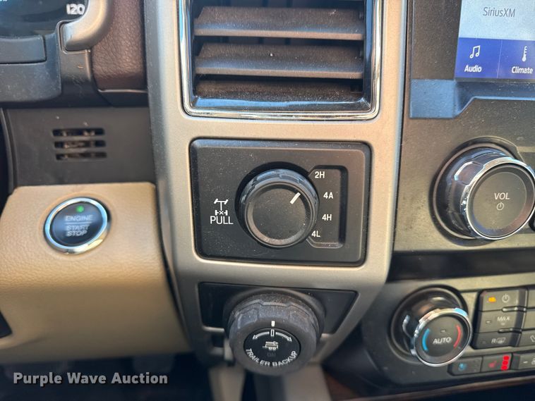 image for item DQ4326 2020 Ford F150 Crew Cab pickup truck