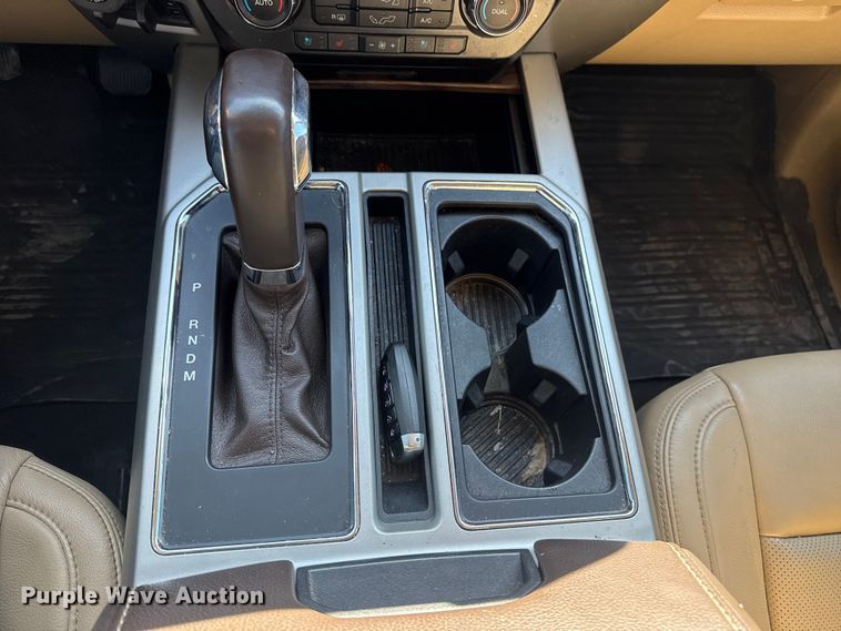 image for item DQ4326 2020 Ford F150 Crew Cab pickup truck