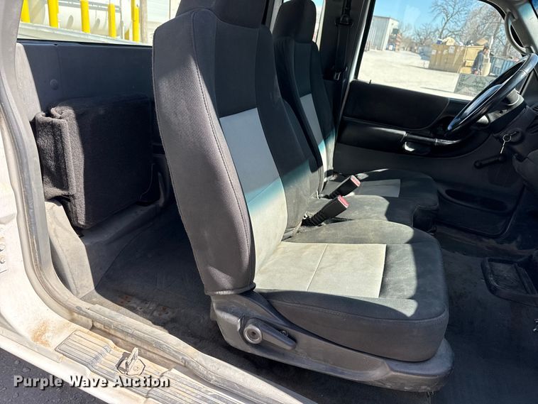 image for item DQ4328 2008 Ford Ranger Ext. Cab pickup truck