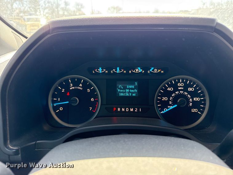 image for item DQ4329 2017 Ford F150 Crew Cab pickup truck