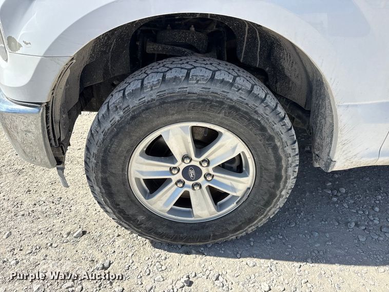 image for item DQ4329 2017 Ford F150 Crew Cab pickup truck