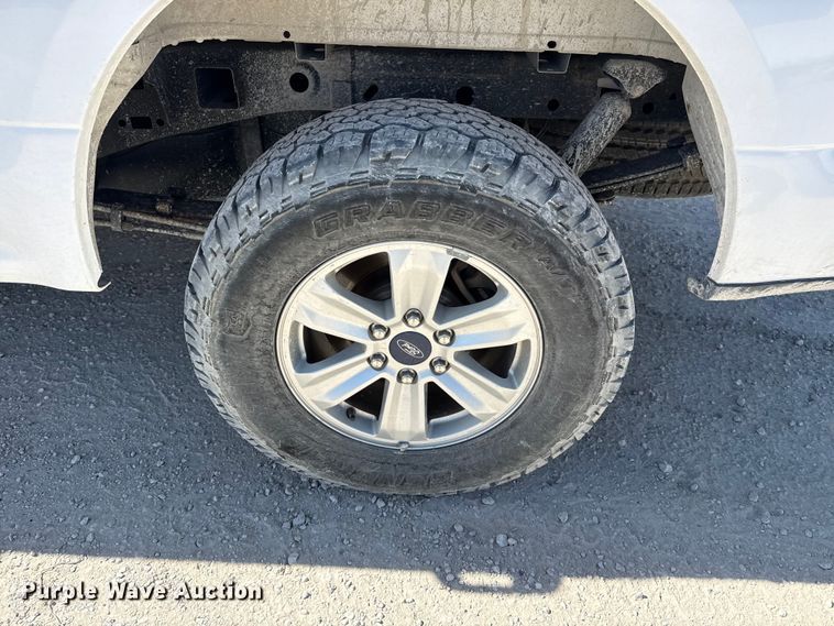 image for item DQ4329 2017 Ford F150 Crew Cab pickup truck