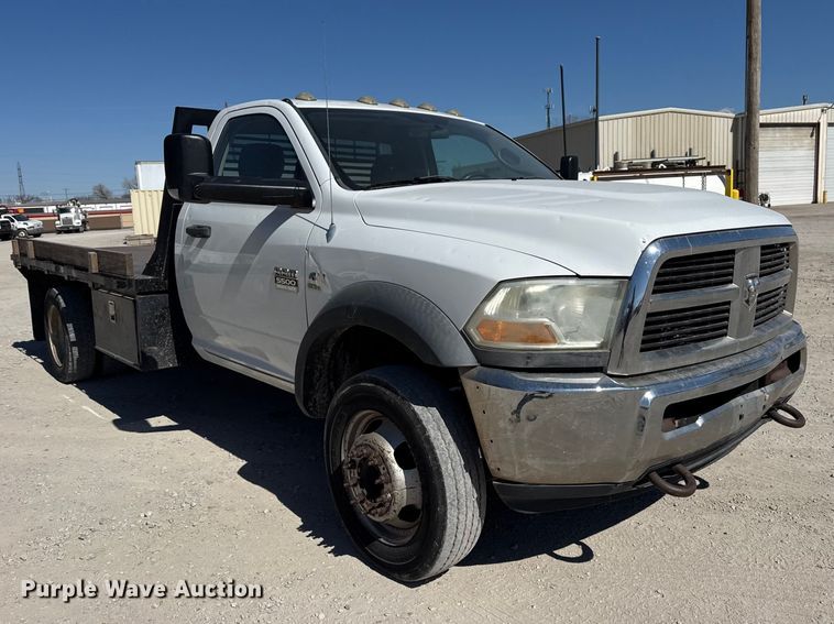 image for item DQ4331 2011 Dodge Ram 5500 flatbed truck