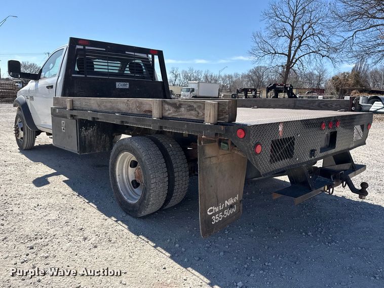 image for item DQ4331 2011 Dodge Ram 5500 flatbed truck