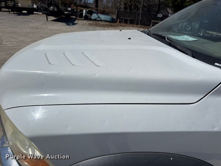 image for item DQ4331 2011 Dodge Ram 5500 flatbed truck