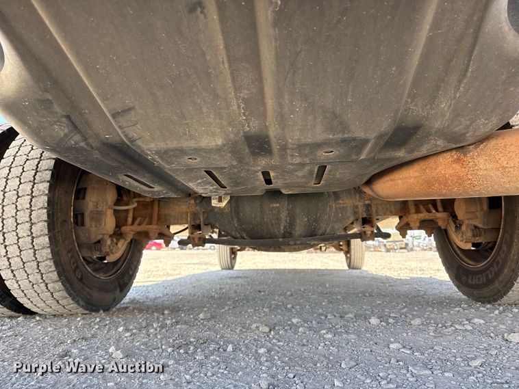 image for item DQ4331 2011 Dodge Ram 5500 flatbed truck