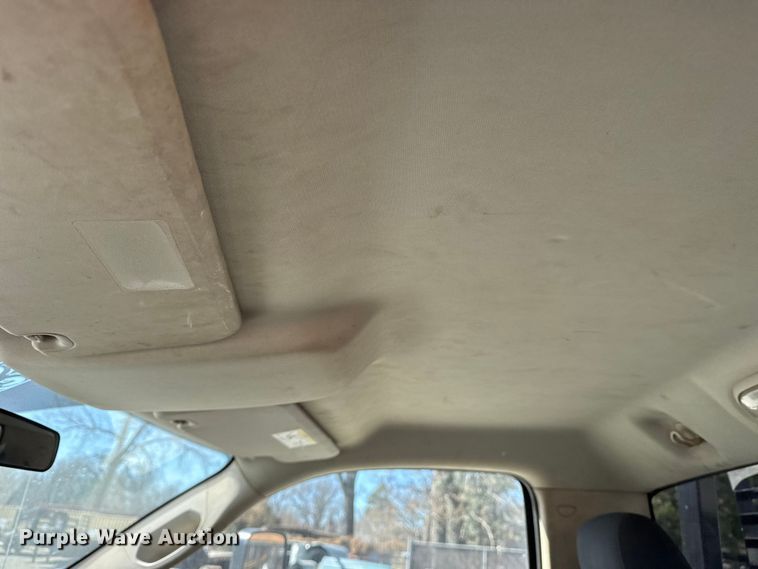 image for item DQ4331 2011 Dodge Ram 5500 flatbed truck