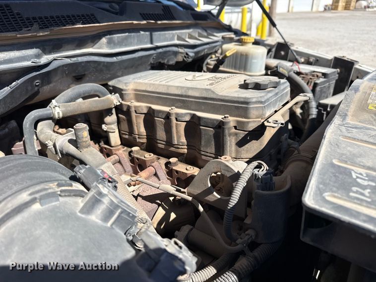 image for item DQ4331 2011 Dodge Ram 5500 flatbed truck