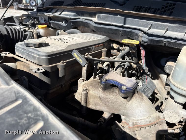 image for item DQ4331 2011 Dodge Ram 5500 flatbed truck