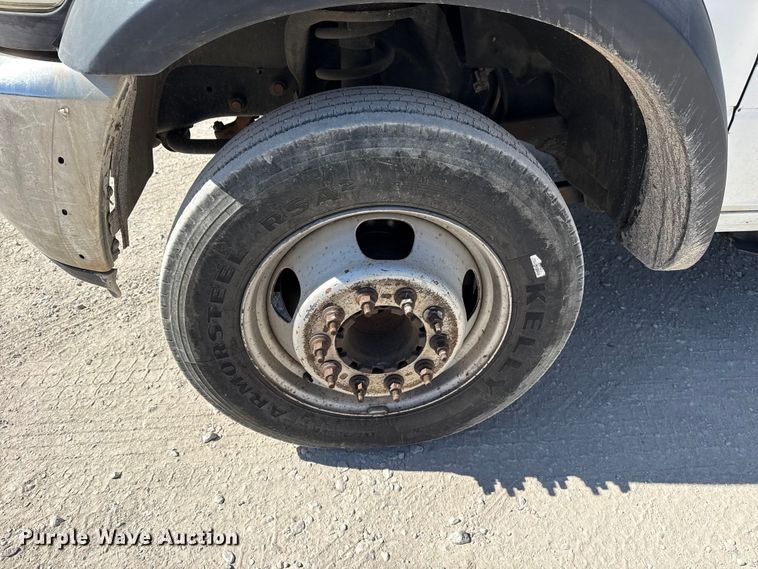 image for item DQ4331 2011 Dodge Ram 5500 flatbed truck