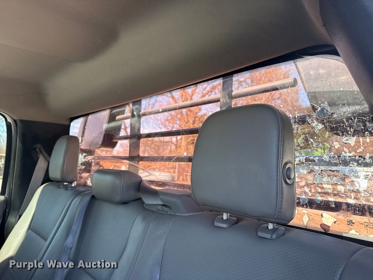 image for item DQ4333 2018 Ford F550 Super Duty Crew Cab flatbed truck