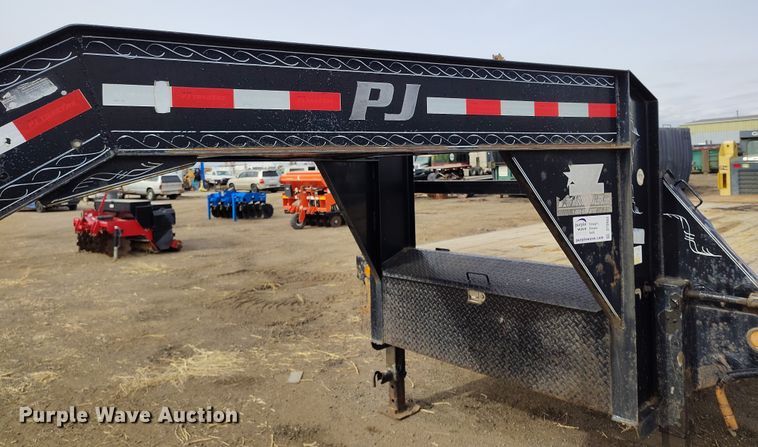 image for item DT0944 2015 PJ equipment trailer