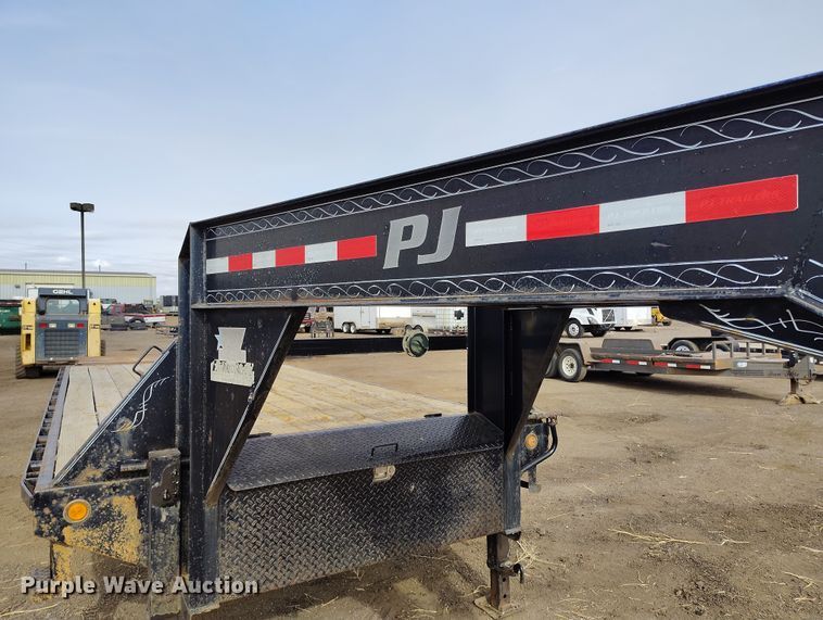 image for item DT0944 2015 PJ equipment trailer