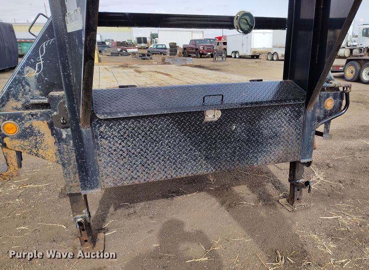 image for item DT0944 2015 PJ equipment trailer