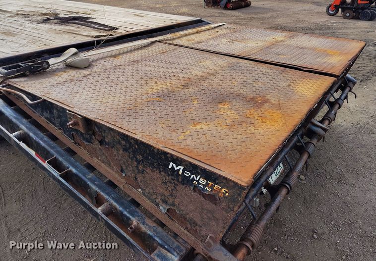 image for item DT0944 2015 PJ equipment trailer