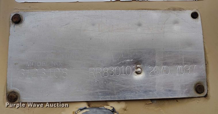 image for item DT0953 2000 Volvo WX refuse truck