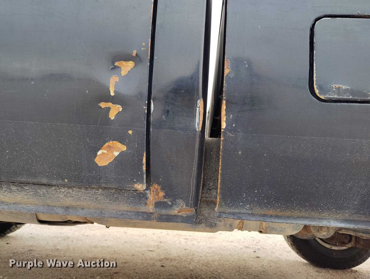 image for item DT0956 1982 GMC K10 pickup truck