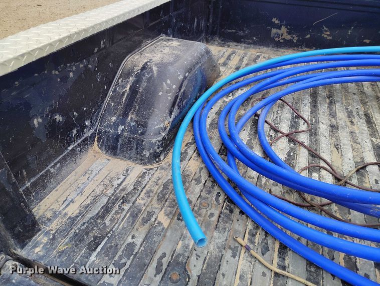 image for item DT0956 1982 GMC K10 pickup truck