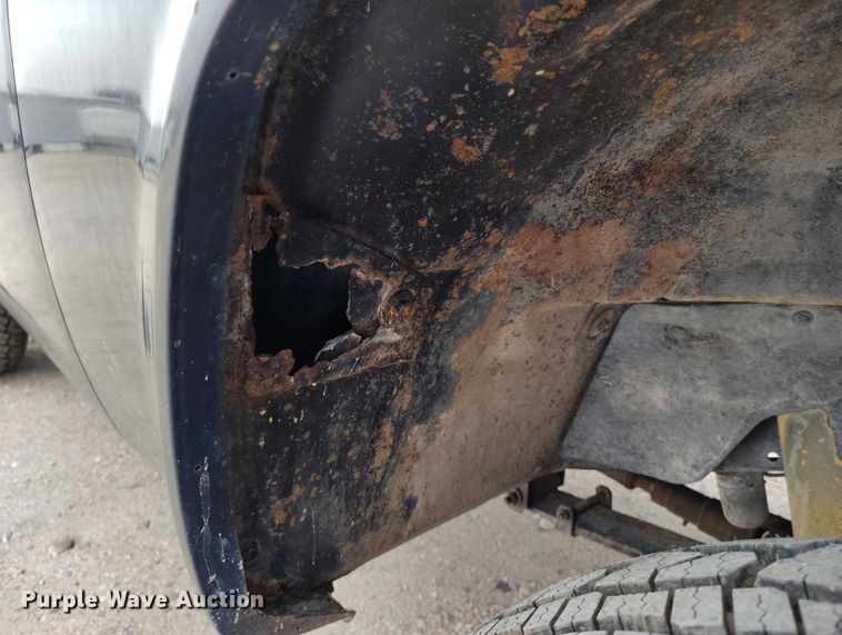 image for item DT0956 1982 GMC K10 pickup truck