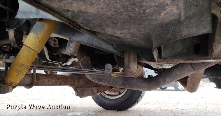 image for item DT0956 1982 GMC K10 pickup truck