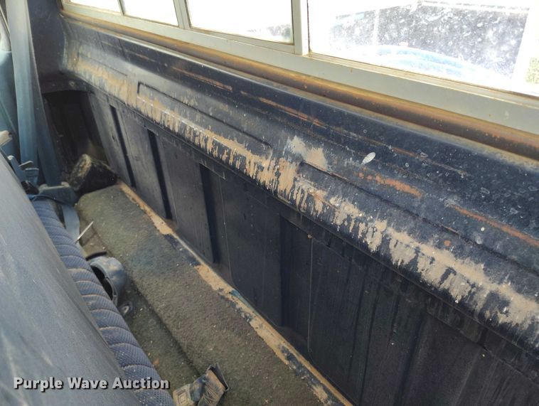 image for item DT0956 1982 GMC K10 pickup truck