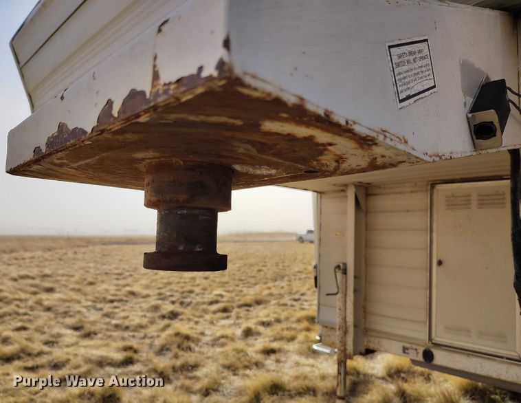 image for item DT0959 1990 Nomad Skyline Weekender camper