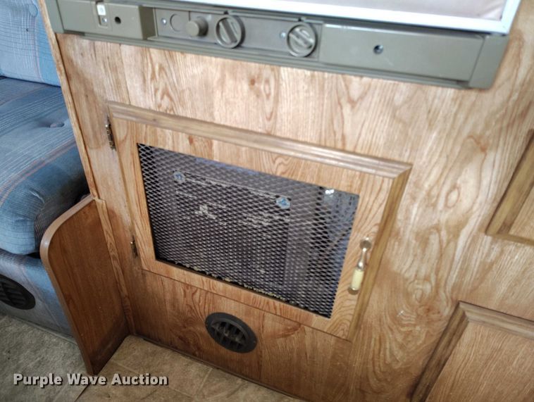 image for item DT0959 1990 Nomad Skyline Weekender camper