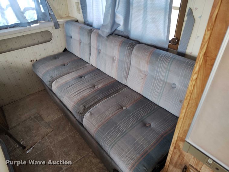 image for item DT0959 1990 Nomad Skyline Weekender camper