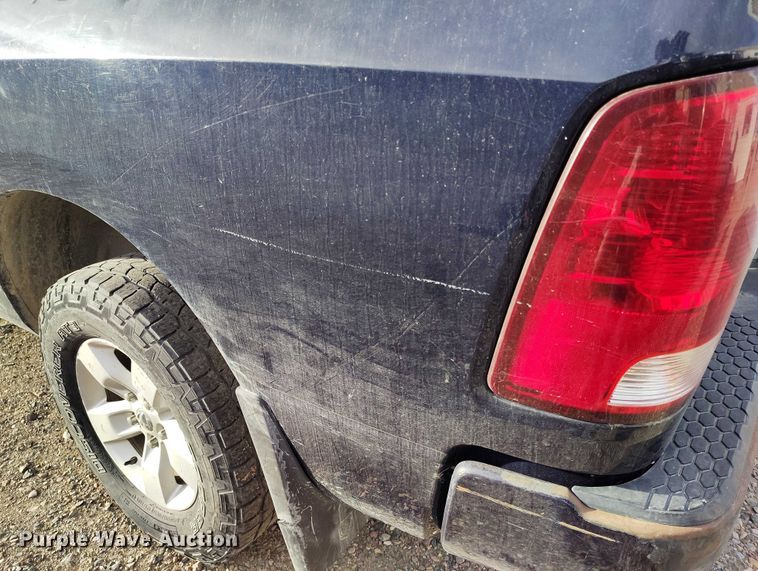 image for item DT0960 2013 RAM 1500 Ext. Cab pickup truck